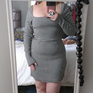Stylish Black and White Houndstooth Dress